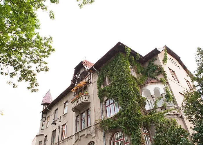 Great Central Apartment